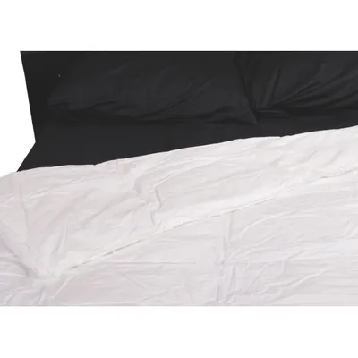 Maholi Ambassador Collection 233 Thread Count Microfibre Gel Duvet - King - White