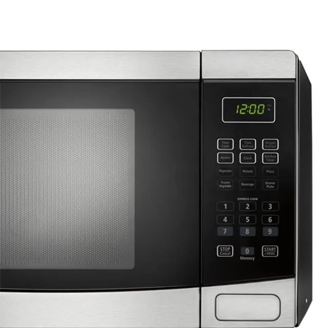 INSIGNIA 1.1 CU. FT. MICROWAVE (BLACK & STAINLESS STEEL) - NS-MW11BS9-C