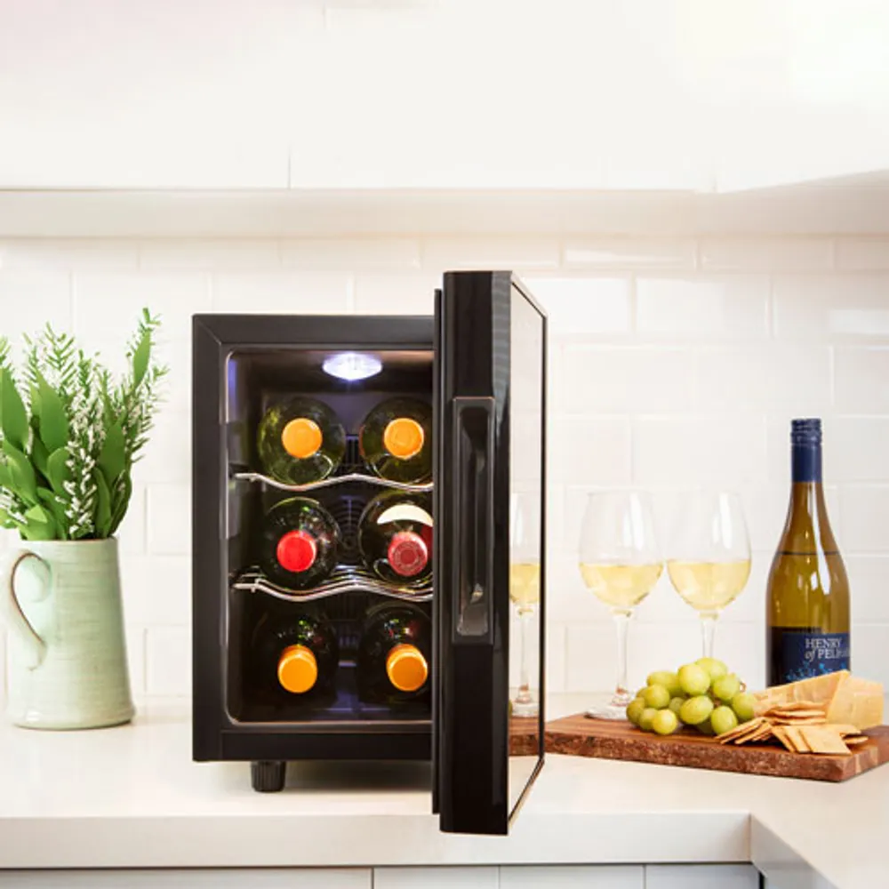 Koolatron 6-Bottle Thermoelectric Freestanding Wine Cooler / Wine Fridge