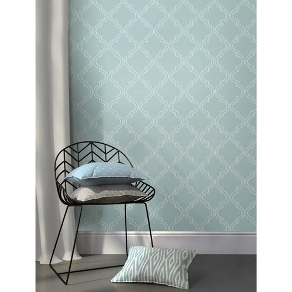 NuWallpaper Quatrefoil Peel and Stick Wallpaper - Blue (NU1826)