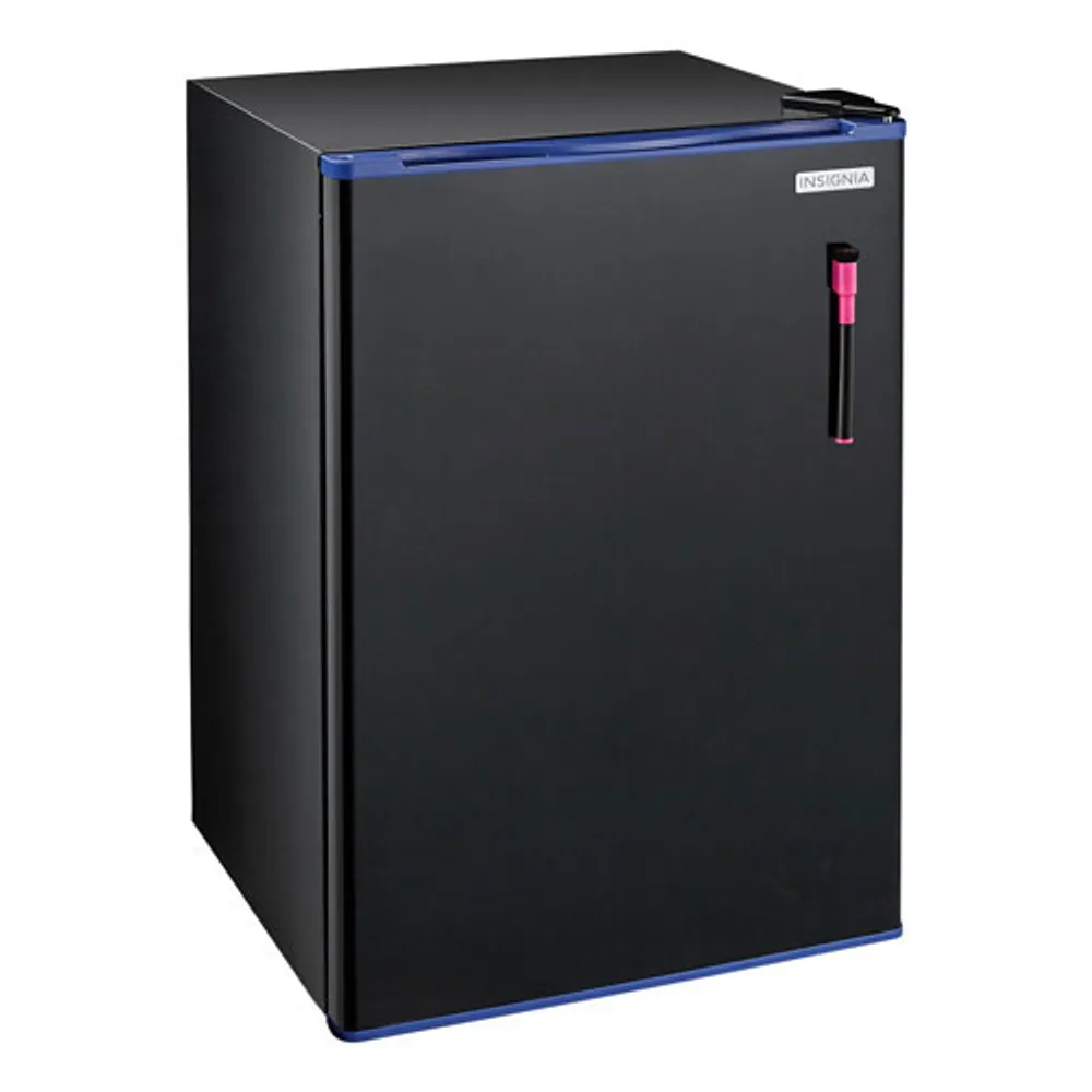 Insignia 2.6 Cu. Ft. Free-Standing Bar Fridge (NS-CF26BL7-C) - Black - Only at Best Buy