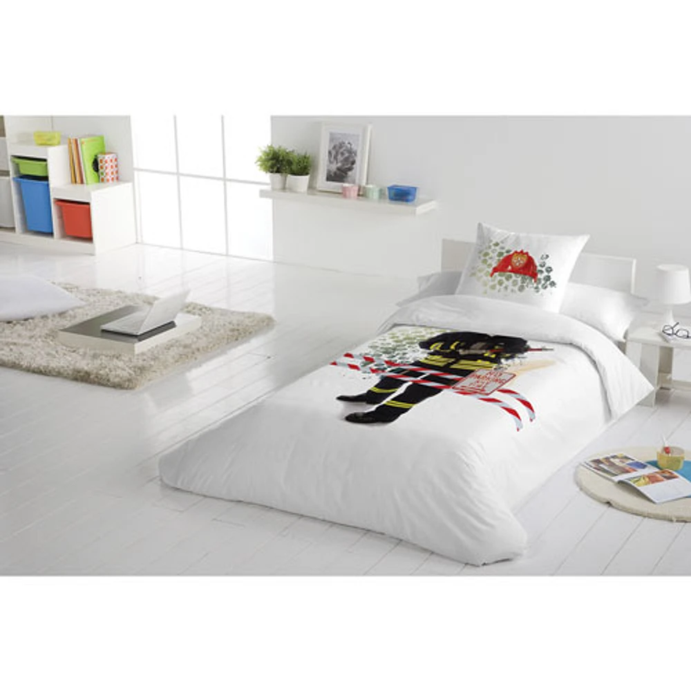 Gouchee Design Fireman 2-Piece Cotton Duvet Cover Set - Single