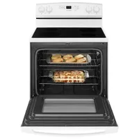 Cuisinière électrique autonome lisse four autonettoyant 4,8 pi3 30 po Amana (YAER6603SFW) - Blanc