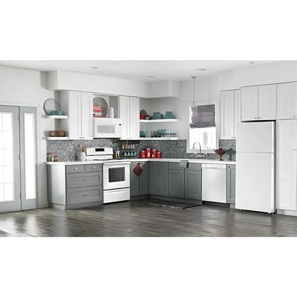 Amana 30" 4.8 Cu. Ft. Self-Clean Freestanding Electric Coil Top Range (YACR4503SFW) - White