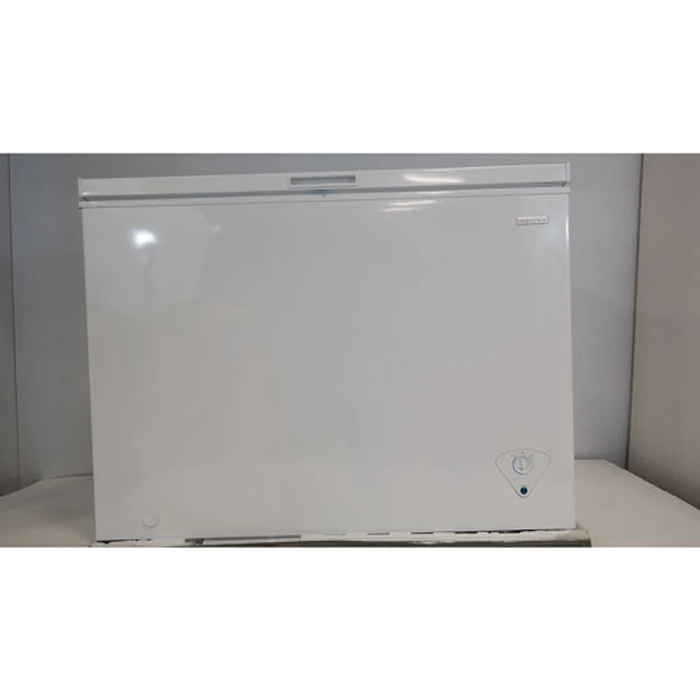 Insignia 10.2 Cu. Ft. Chest Freezer (NS-CZ10WH6-C) - White - Open Box - Perfect Condition