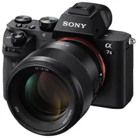 Sony E-Mount Full-Frame FE 85mm f/1.8 Portrait Prime Lens