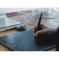 Wacom Intuos Pro 12.8" x 8" Creative Tablet with Stylus - Large - Black
