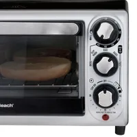 Hamilton Beach 4-Slice Toaster Oven - 0.39 cu.ft. - Black
