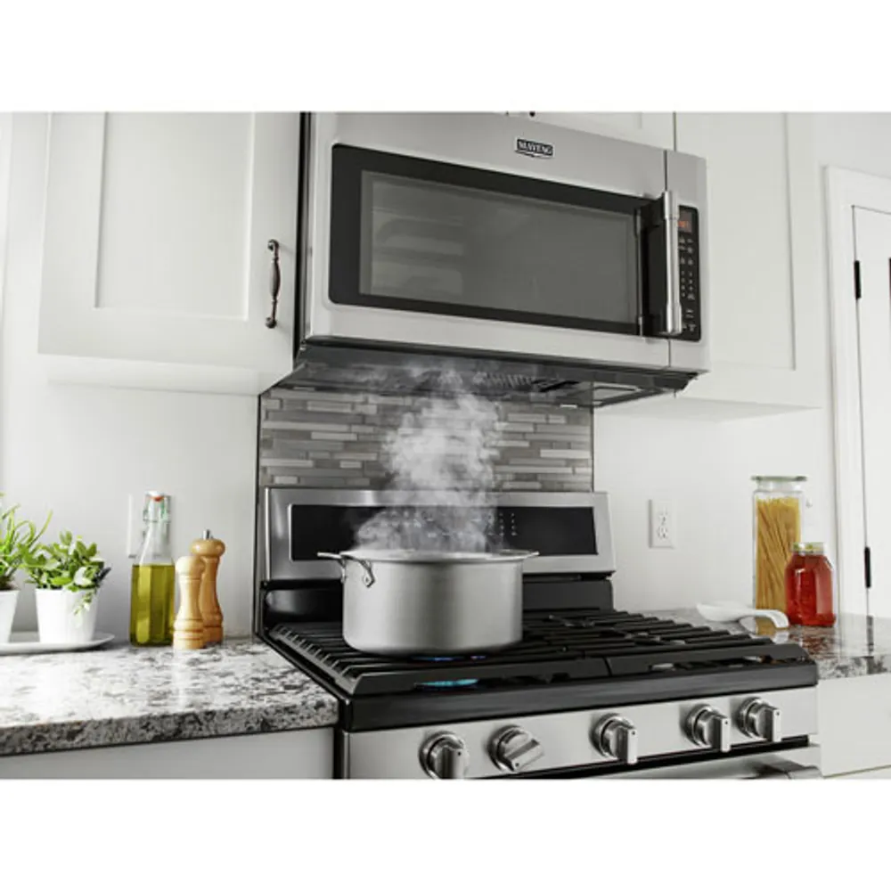 Maytag 30" 5.8 Cu. Ft. True Convection 5-Burner Freestanding Gas Range (MGR8800FZ) - Stainless Steel