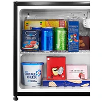 Insignia Compact 1.7 Cu. Ft. Freestanding Bar Fridge (NS-CF17BK9) - Black - Only at Best Buy