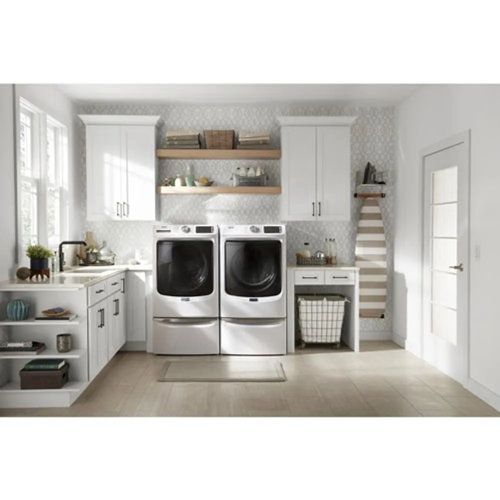 Maytag 7.4 Cu. Ft. Electric Steam Dryer (YMED6630HW) - White