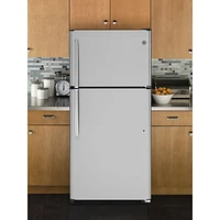 GE 30" 18 Cu. Ft. Top Freezer Refrigerator wth LED Lighting (GTE18FSLKSS) - Stainless Steel