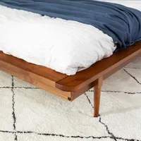 Modern Platform Bed - Queen - Caramel