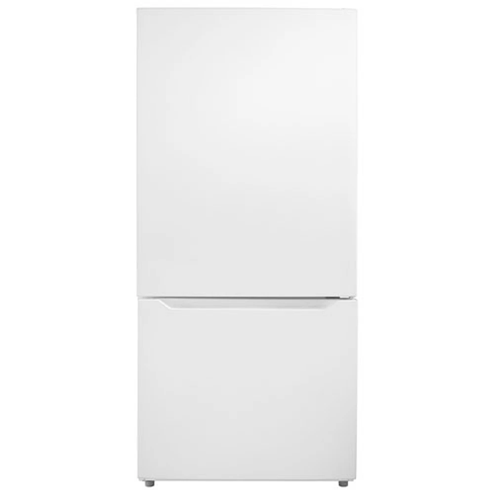 Insignia 30" 18.6 Cu. Ft. Bottom Freezer Refrigerator (NS-RBM18WH0-C) - White - Only at Best Buy