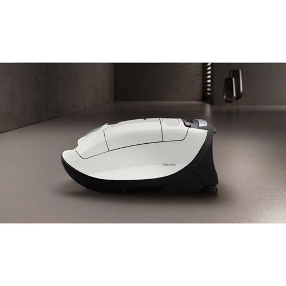 Aspirateur-traîneau Complete C3 Excellence de Miele - Blanc lotus