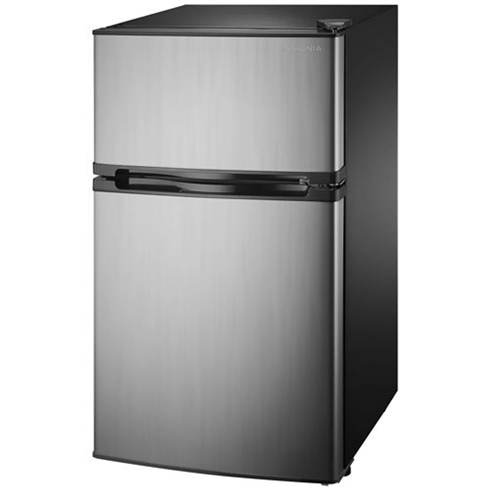 Open Box - Insignia 3.0 Cu. Ft. Freestanding Bar Fridge (NS-CF30SS9-C) - Grey/Black - Perfect Condition