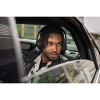 Bose Noise Cancelling Bluetooth Headphones 700 with Google Assistant and Amazon Alexa - Triple Black