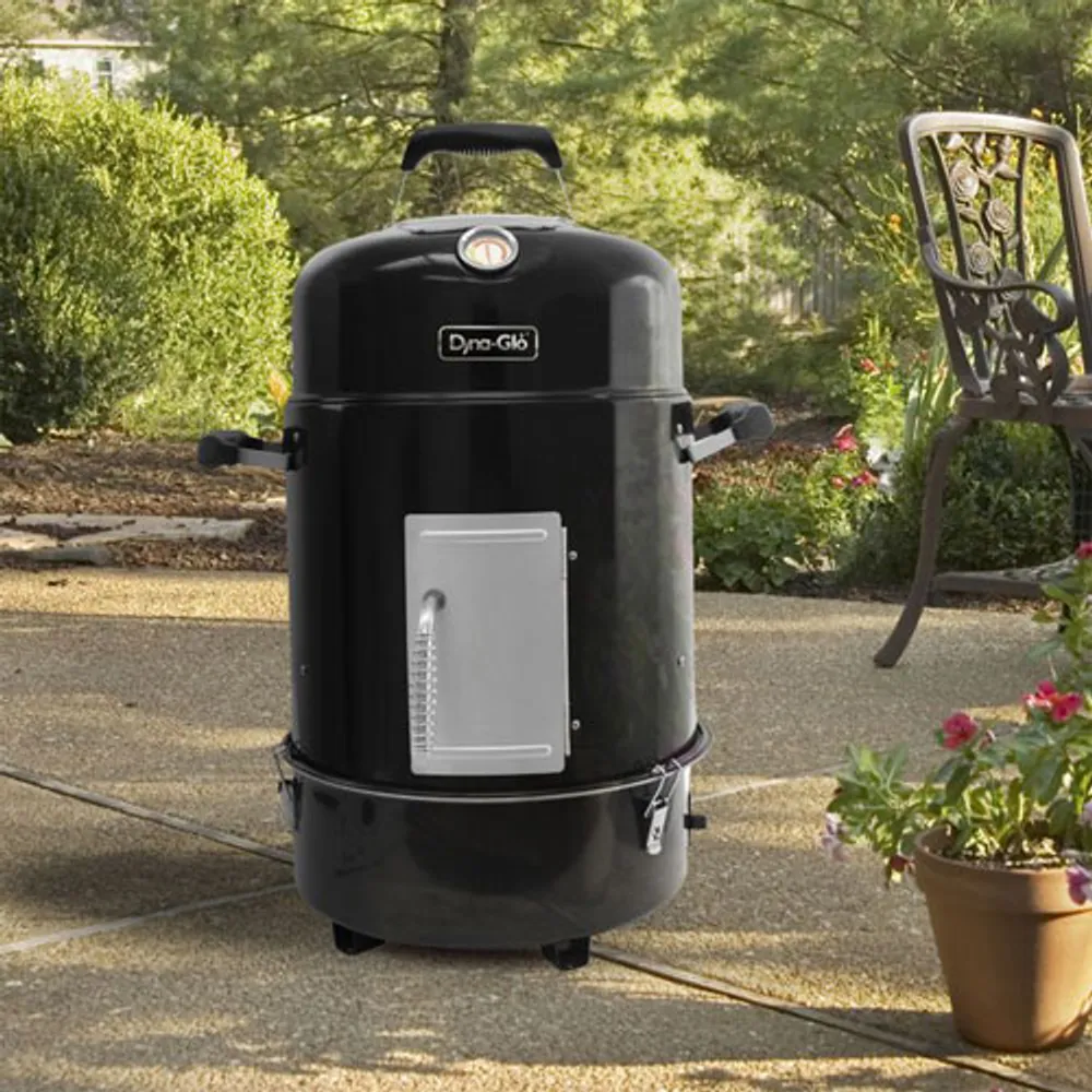 Dyna-Glo 390 sq. in. Compact Charcoal Bullet Smoker | Coquitlam Centre