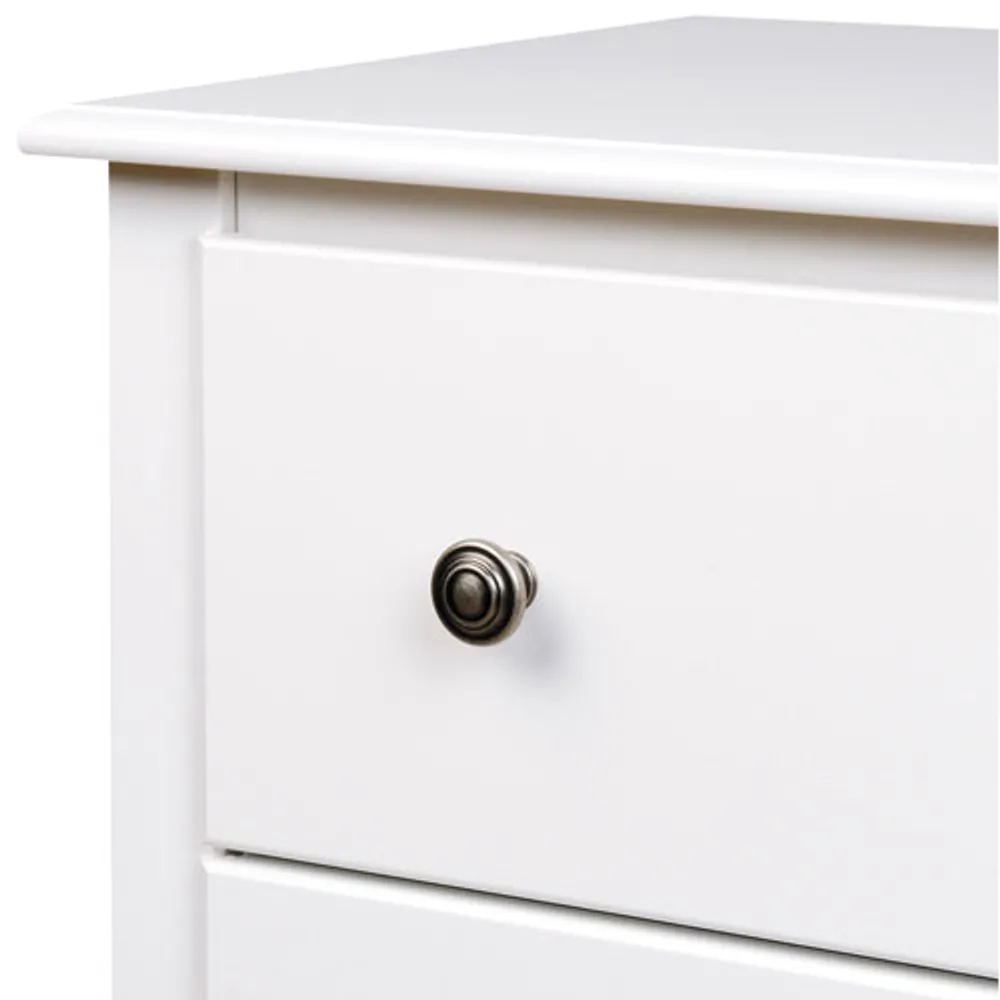 Monterey Transitional 3-Drawer Nightstand - White