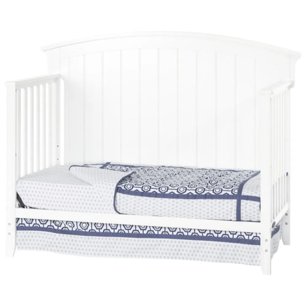 Child Craft Delaney 4-in-1 Convertible Crib - White