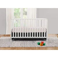 Concord Baby Dylan 4-in-1 Convertible Crib - White