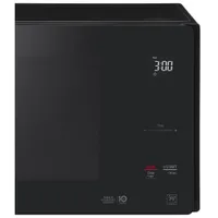 LG NeoChef 1.5 Cu. Ft. Microwave with Smart Inverter (LMC1575SB) - Black