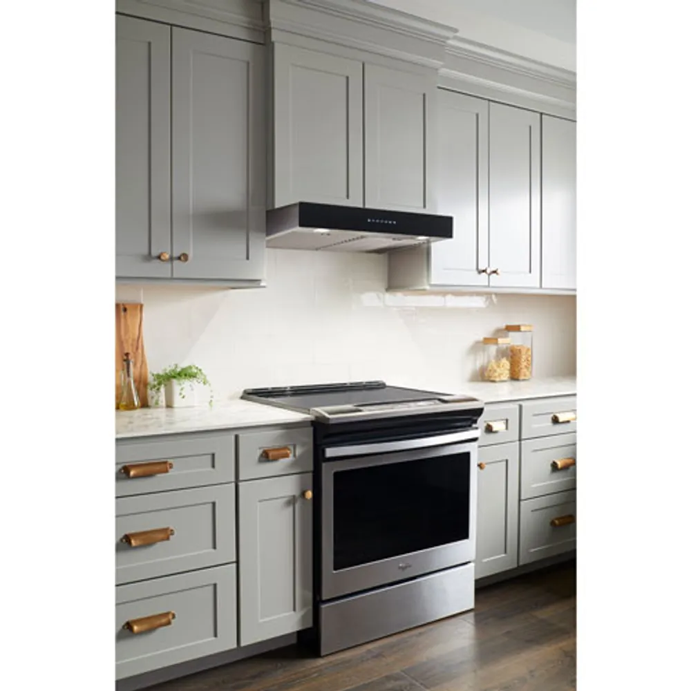 Best 30" Under Cabinet Range Hood (UCB3I30SBB) - Stainless Steel with Glass