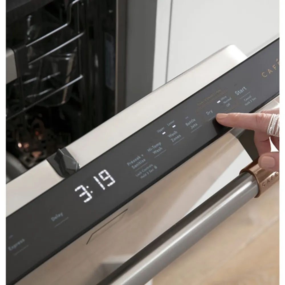 Café 24" 39dB Built-In Dishwasher with Stainless Steel Tub & Third Rack (CDT875P2NS1) - Stainless Steel