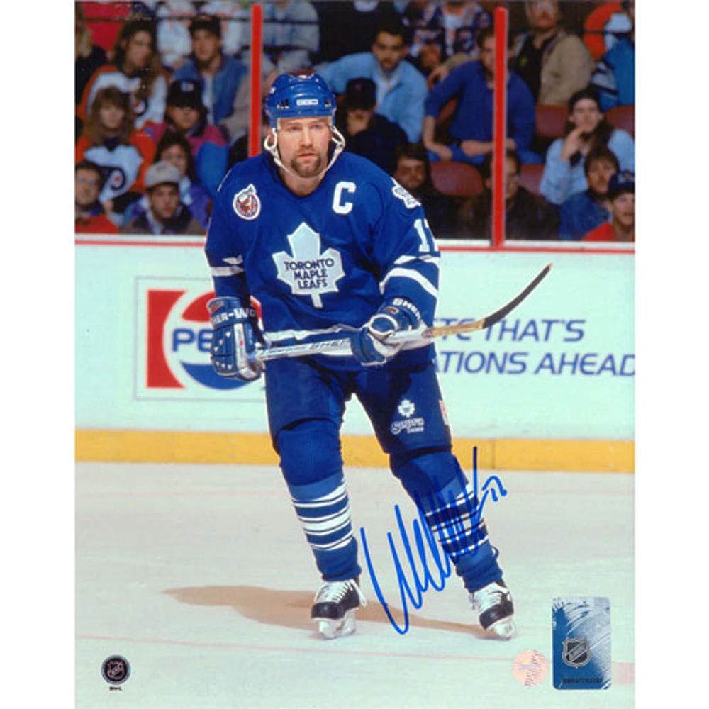 Frameworth Toronto Maple Leafs: Wendel Clark Signed Photograph (8x10)