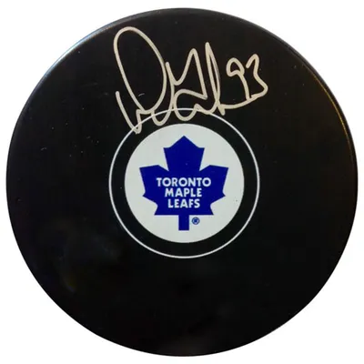 Frameworth Toronto Maple Leafs: Hockey Puck Signed By Doug Gilmour