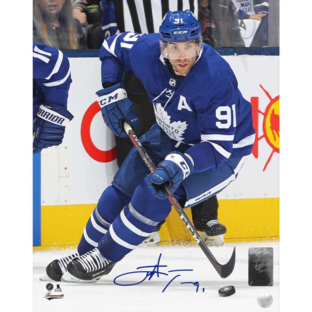 Frameworth Toronto Maple Leafs: John Tavares Signed Photograph (8x10)