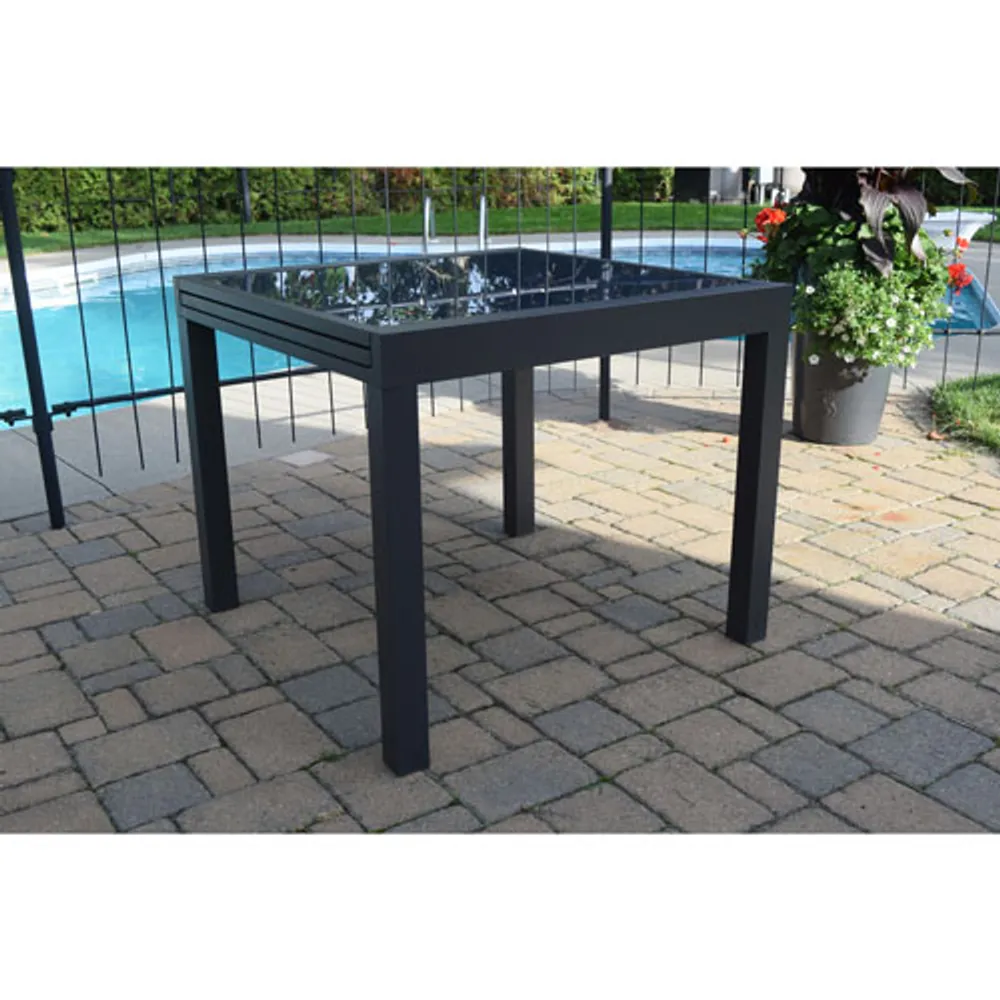 Bayview Traditional 6-Seating Rectangular Extension Patio Dining Table - Black