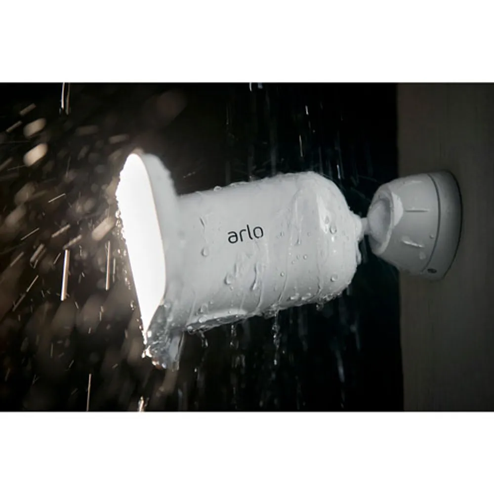Arlo Pro 3 Wire-Free Outdoor 2K Floodlight Security Camera