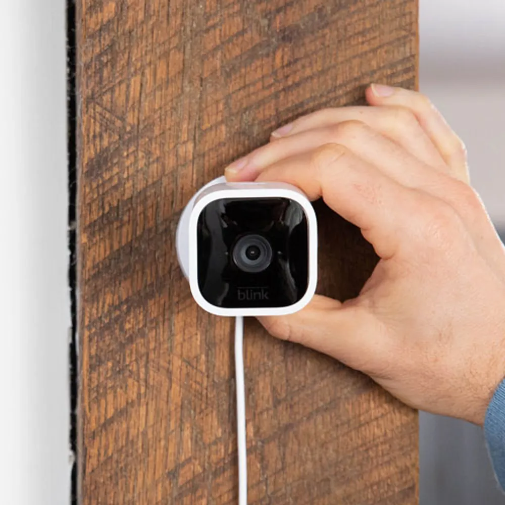 Blink Mini Wi-Fi Indoor 1080p IP Camera