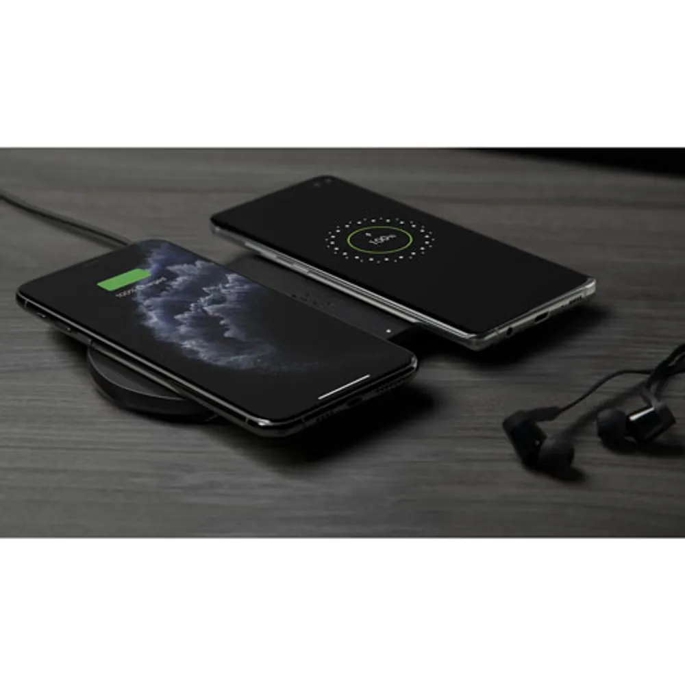 Tapis de chargement sans fil double certifié Qi de 10 W QuickCharge de Belkin - Noir