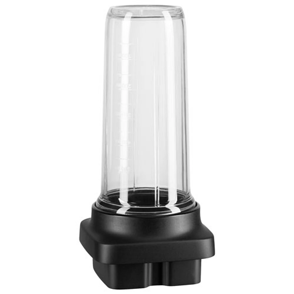Mélangeur de 1,42 l et 650 W K150 de KitchenAid avec contenants personnels de 2,16 oz