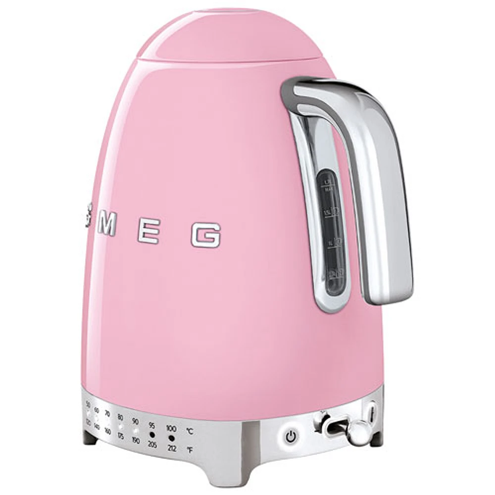 Bouilloire électrique programmable de style années 50 de Smeg - 1,7 L - Rose