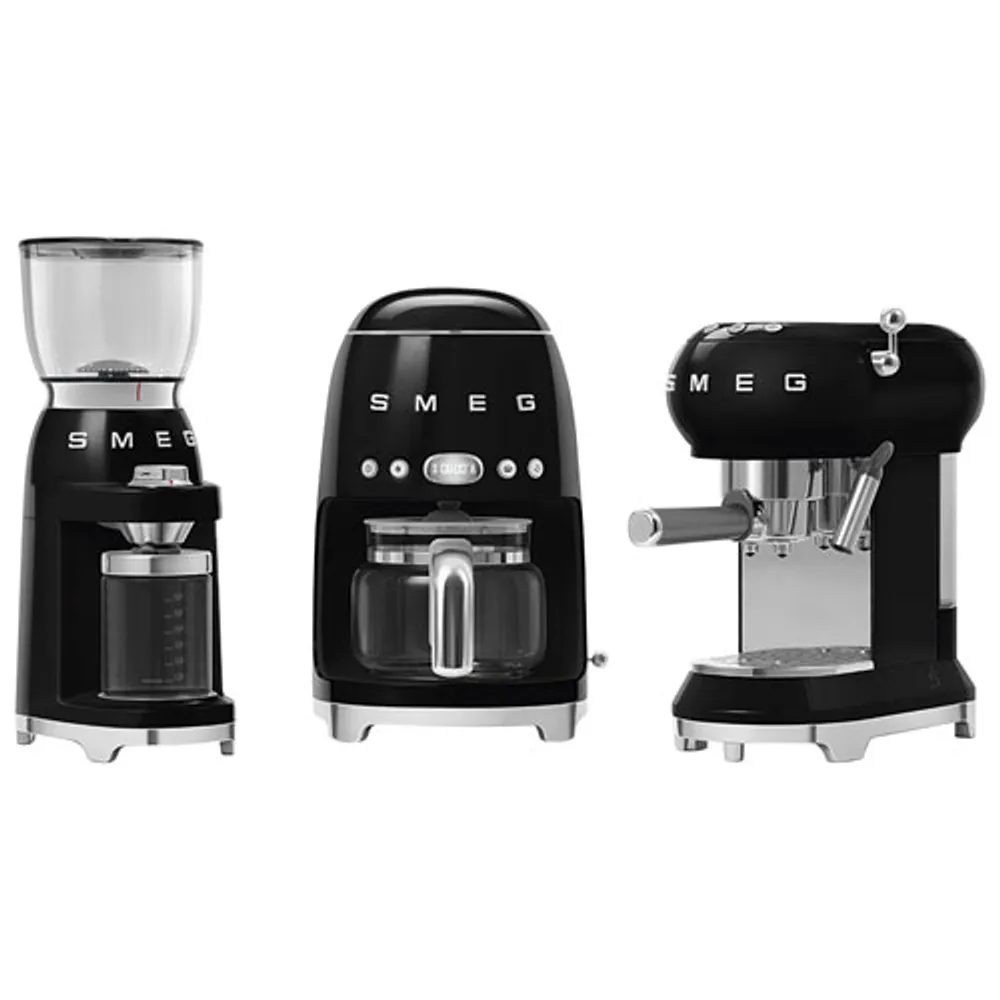 Smeg 50's Style Manual Espresso Machine with 15 Bar Pressure