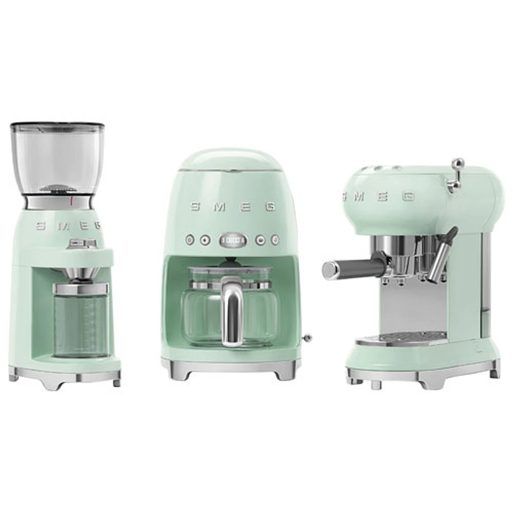 Machine à espresso manuelle de 15 bars de style années 50 de Smeg
