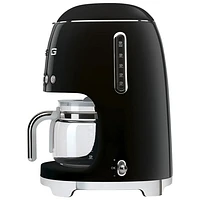Cafetière à filtre programmable de style années 50 de Smeg - 10 tasses