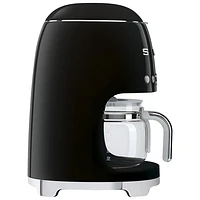 Cafetière à filtre programmable de style années 50 de Smeg - 10 tasses