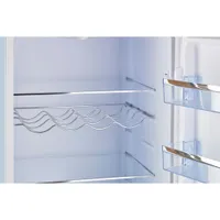 Unique Retro 22" 9 Cu. Ft. Bottom Freezer Refrigerator (UGP-275L LB AC) - Powder Blue