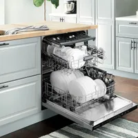 Insignia 24" 49dB Built-In Dishwasher with 3rd Rack, Sensor Wash & Tub (NS-DWR3SS1) - Stainless Steel