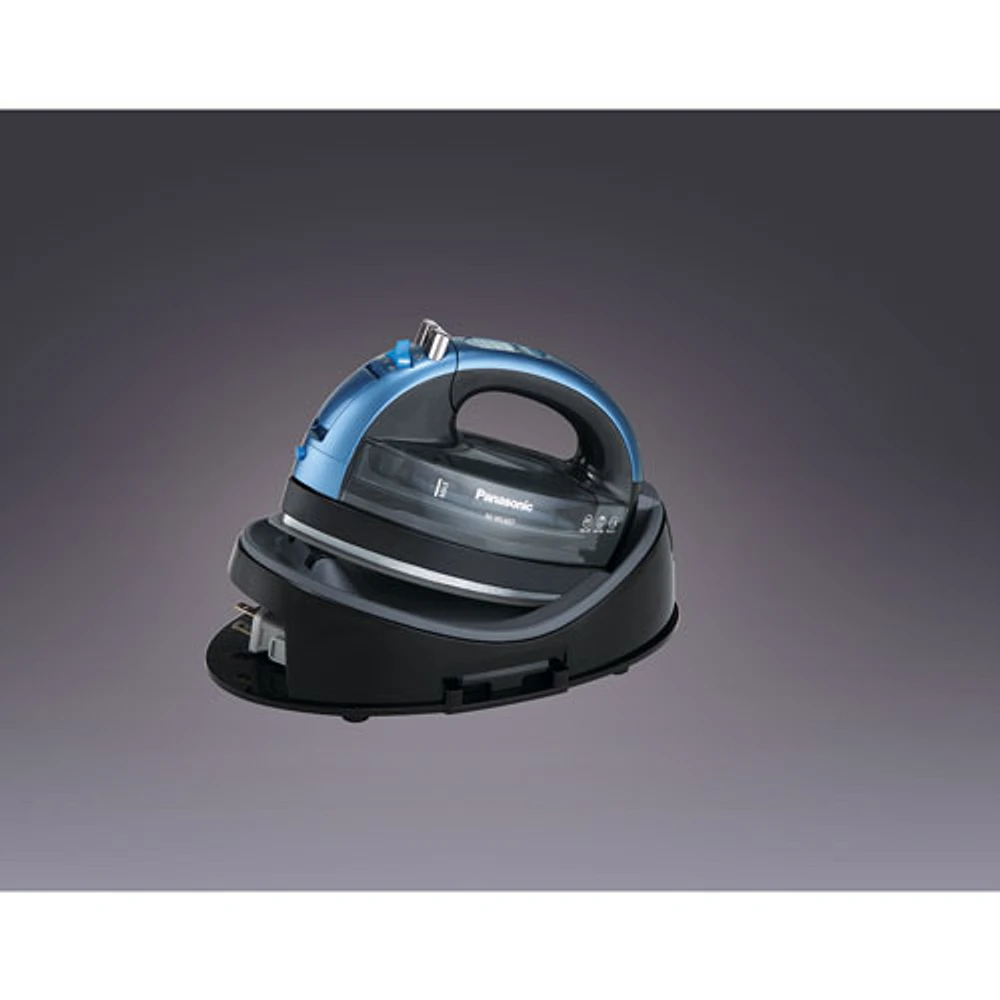 Panasonic Steam Iron (NIWL607A)