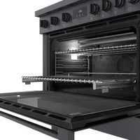 Cuisinière à gaz autonome à 6 brûleurs et à deux fours 3,5 pi³ 36 po Bosch (HGS8645UC) - Inox noir