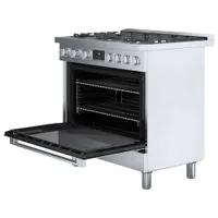 Cuisinière à gaz autonome à 6 brûleurs convection véritable 3,5 pi³ 36 po Bosch (HGS8655UC) - Inox