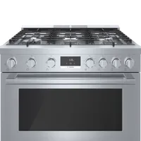 Cuisinière à gaz autonome à 6 brûleurs convection véritable 3,5 pi³ 36 po Bosch (HGS8655UC) - Inox