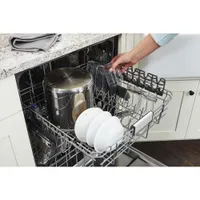 Maytag 24" 50dB Built-In Dishwasher (MDB4949SKB) - Black