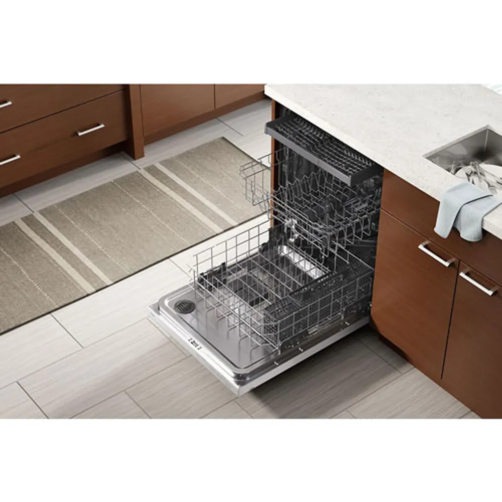 Whirlpool 24" 47dB Built-In Dishwasher with Third Rack (WDT750SAKW) - White