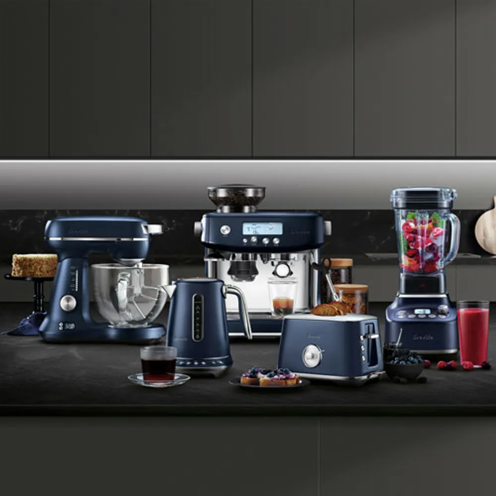  Breville Bambino Plus Espresso Machine Damson Blue: Home &  Kitchen